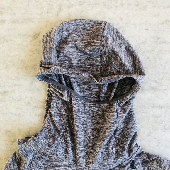 Nike Dri-Fit long sleeve top - Picture 4 of 5